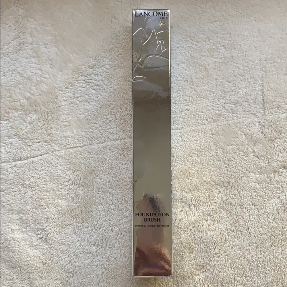 New Lancôme foundation brush